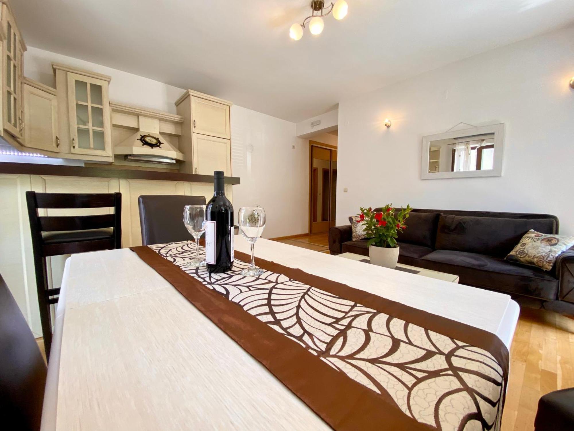 Fiumera Kotor Apartment Екстер'єр фото