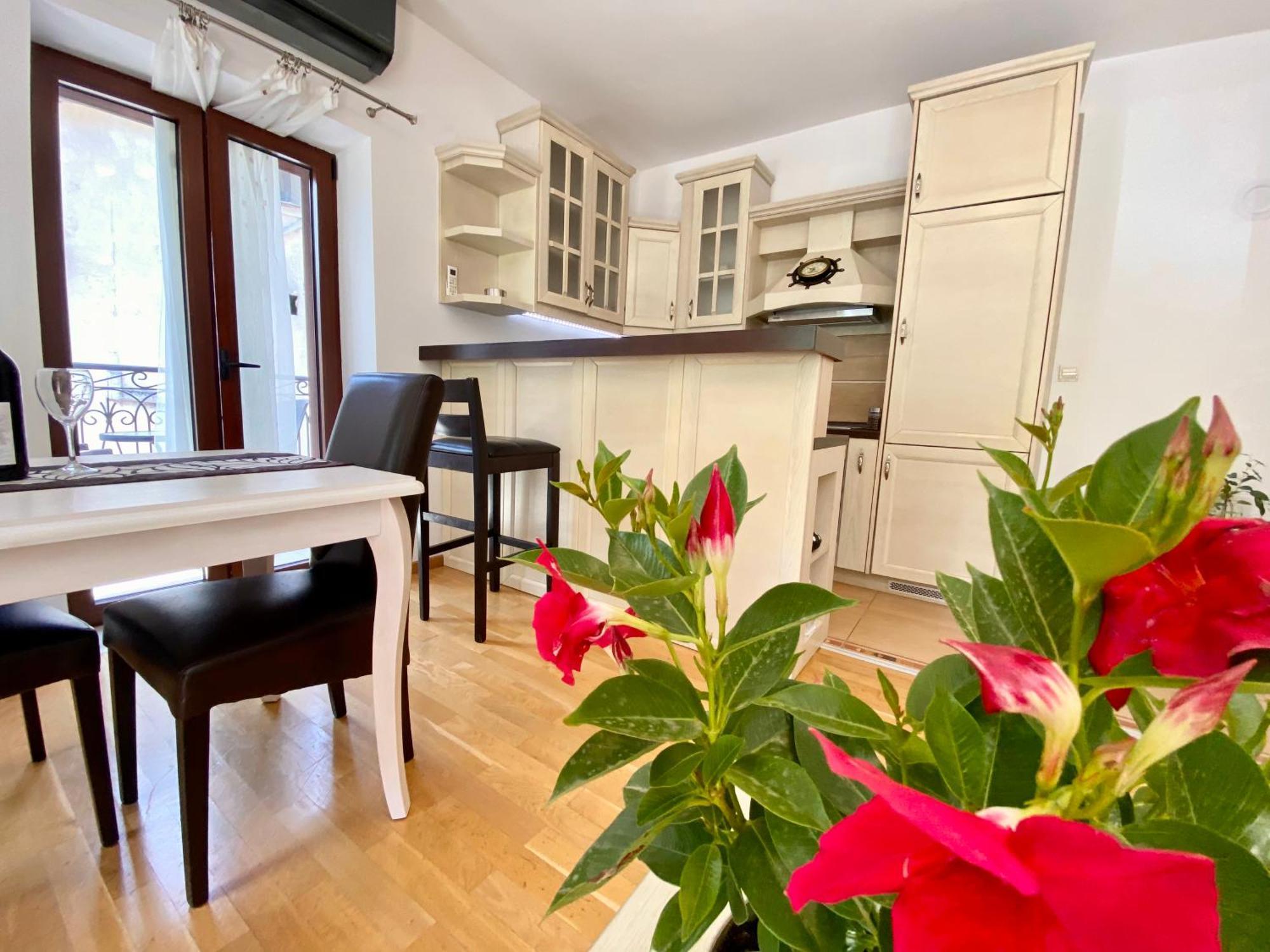 Fiumera Kotor Apartment Екстер'єр фото