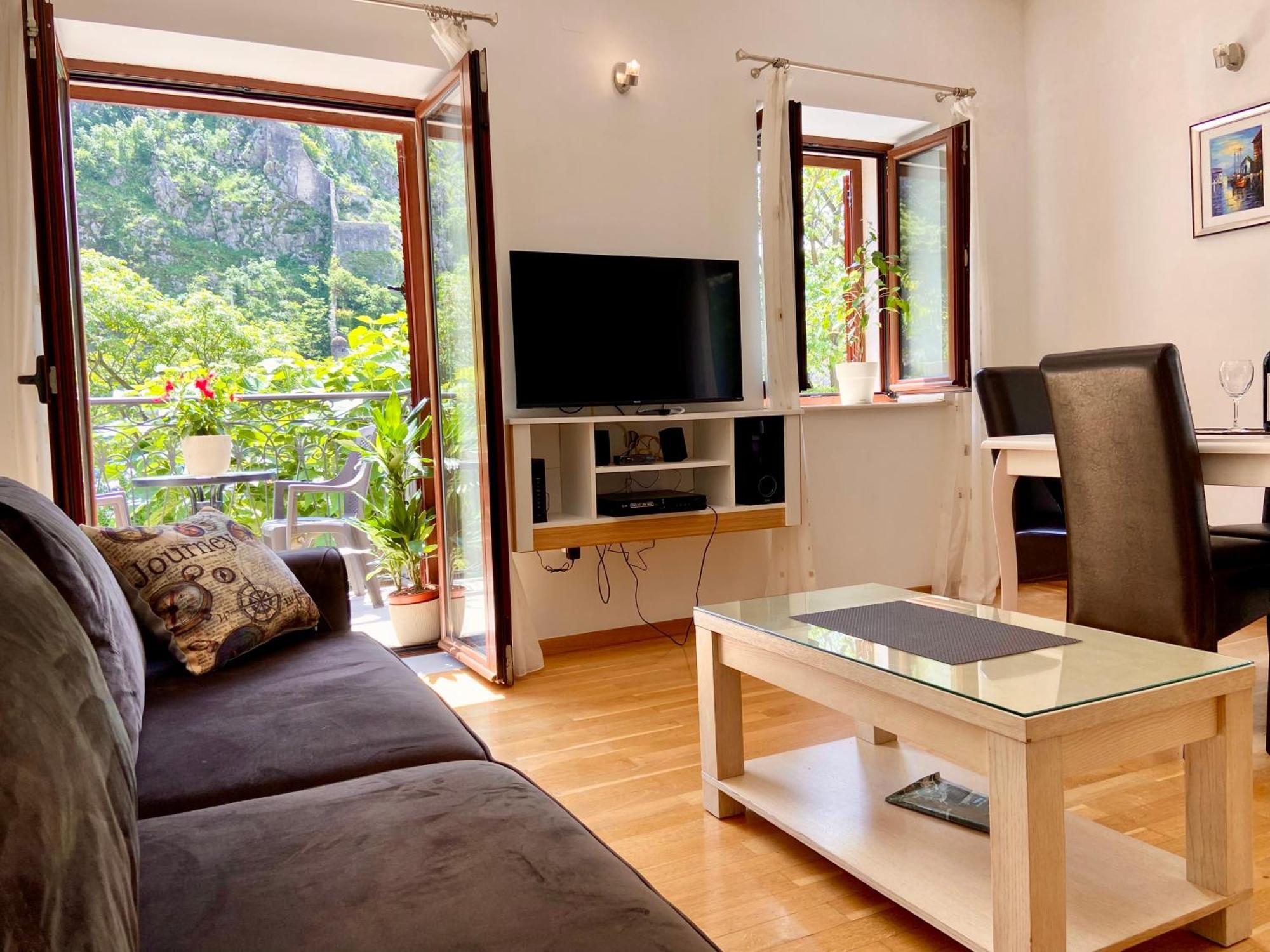 Fiumera Kotor Apartment Екстер'єр фото